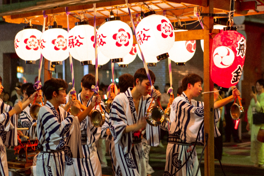 Experiencing the Gion Matsuri Festival in Kyoto